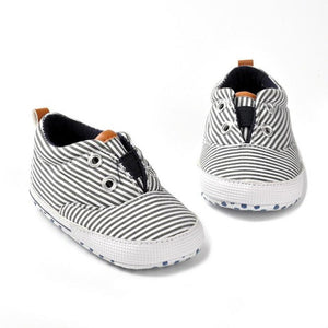 2017 New Fashion Lace-Up Baby Shoes Casual Canvas Shoes Children's Soft Sole Anti-Slip First Walkers New Born Striped Sneakers